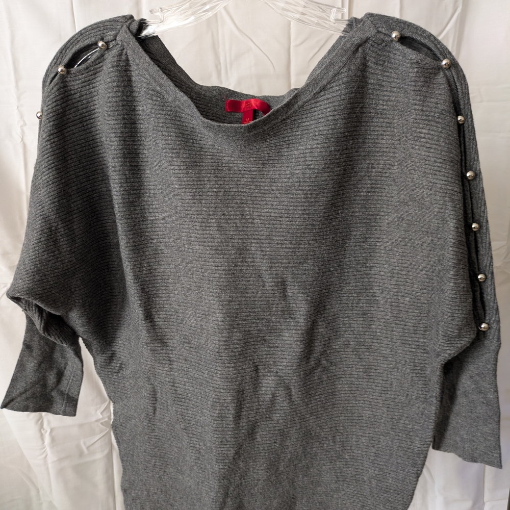 Jenni Gray Ribbed Knit Top